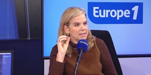 Donald Trump qualifie les dirigeants européens de "faibles" et critique l'Europe