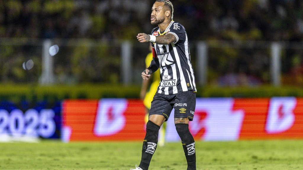 Neymar Confronta Adeptos e Justifica-se no Instagram