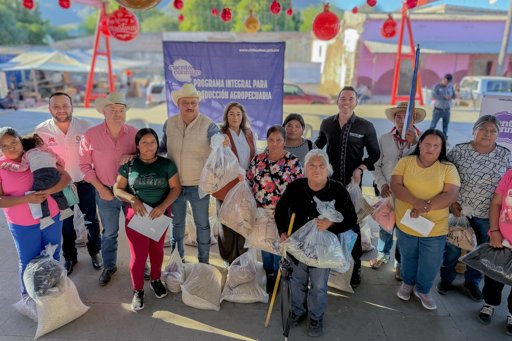 Gobierno de Chihuahua refuerza apoyo invernal en la Sierra Tarahumara