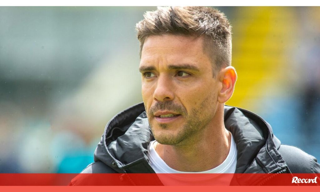 Lucas João do Nacional com paragem prevista de quatro semanas