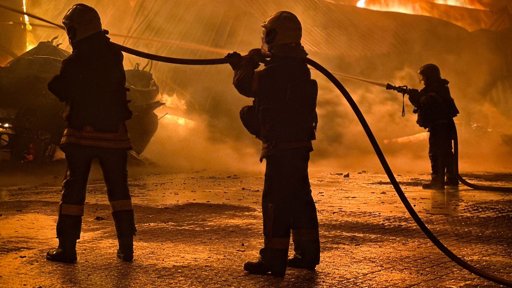 Nova Estratégia Ucraniana e Ameaças Híbridas Russas Elevam Tensão na Europa