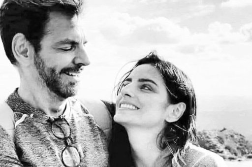 Aislinn Derbez comparte emotiva carta a su madre con una foto inédita