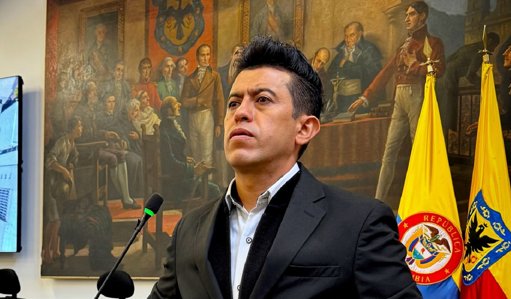 Procuraduría suspende por 14 meses al concejal de Bogotá Julián ‘Fuchi’ Forero