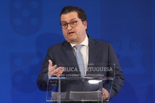 Governo e Comissão Europeia divergem sobre trajetória das contas públicas portuguesas