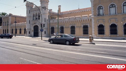 Greve Geral de Guardas Prisionais Leva a Protesto de Reclusos na Cadeia de Lisboa