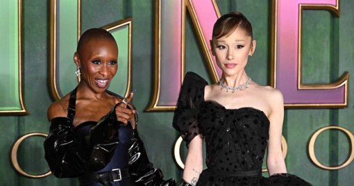 Panique sur le tapis rouge : une vidéo virale montre l'agression d'Ariana Grande à Singapour