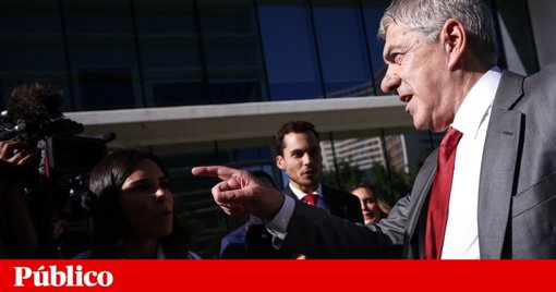 Operação Marquês: José Sócrates pede ao tribunal para terminar 'espetáculo degradante' de defesa oficiosa