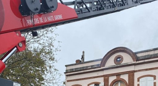 Violent incendie dans une maison squattée au Mirail, les habitants évacués