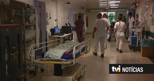 Governo avança com penalização para médicos que abandonam o SNS