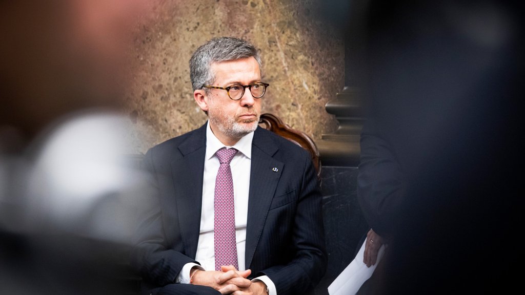 Sondagem Aponta Corrida Reñida em Lisboa com Moedas Ligeiramente à Frente de Leitão