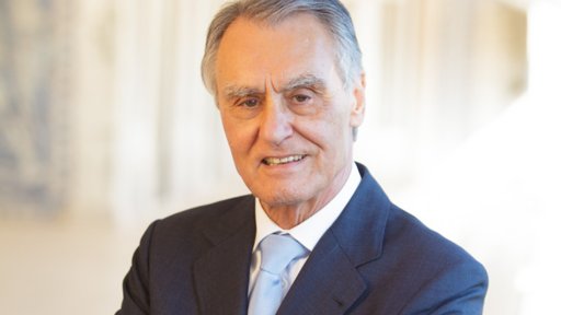 Tensões entre EUA e China Aprofundam-se com Novas Tarifas e Críticas