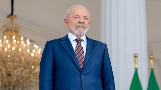 Lula da Silva Anuncia Recandidatura e Critica Medidas Comerciais Unilaterais