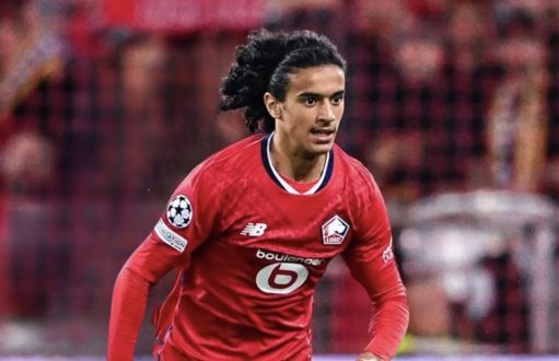 Le jeune talent du LOSC, Ayyoub Bouaddi, au cœur d'une bataille entre les clubs européens