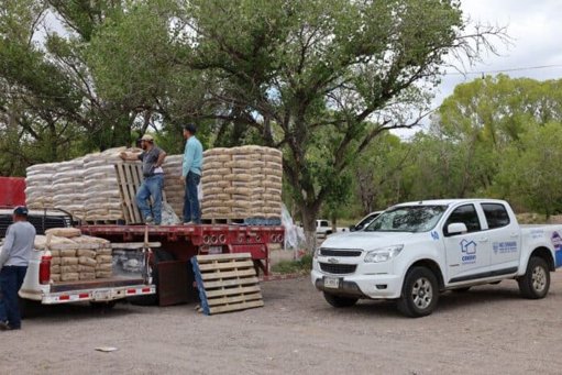 COESVI apoya a 48 familias de Santa Isabel con materiales para mejorar sus viviendas
