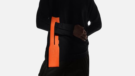 iPhone Pocket : La collaboration inattendue entre Apple et Issey Miyake