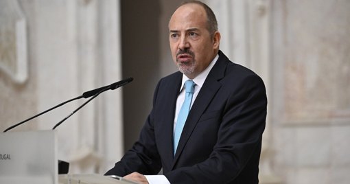 Novo Governador do Banco de Portugal defende mais ação na habitação e aponta entraves autárquicos