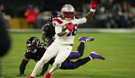 Alarma en Baltimore: Lamar Jackson Abandona Partido Clave por Lesión