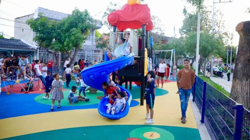 Alcaldía entrega el parque Los Muñecos en la Ciudadela 20 de Julio, beneficiando a más de 11.000 habitantes