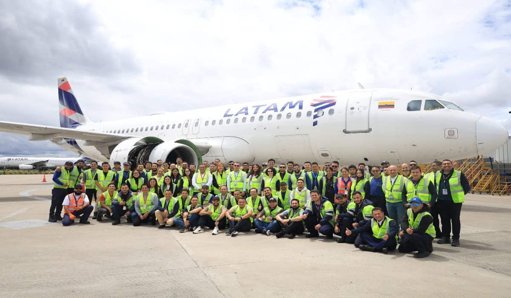 Latam Airlines proyecta inversiones de US$1.700 millones anuales y destaca su aporte de US$2.200 millones a la economía colombiana