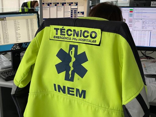 Idoso morre em Coimbra após família ter alegadamente contactos bloqueados pelo INEM