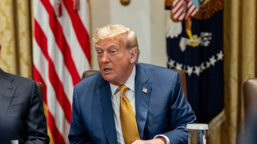 Plano de Paz dos EUA para a Ucrânia Domina Agenda Diplomática com Avanços e Recuos