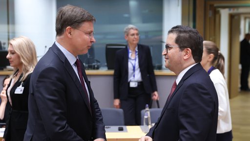 Governo Sob Pressão de Bruxelas para Acabar com Desconto no ISP