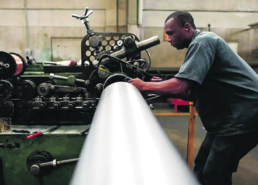 UE Duplica Tarifas sobre Aço para 50% para Conter Concorrência Chinesa