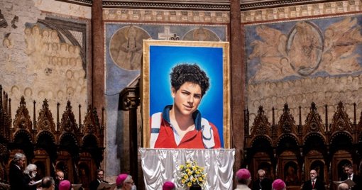 Carlo Acutis, o 'Influencer de Deus', Torna-se o Primeiro Santo Millennial