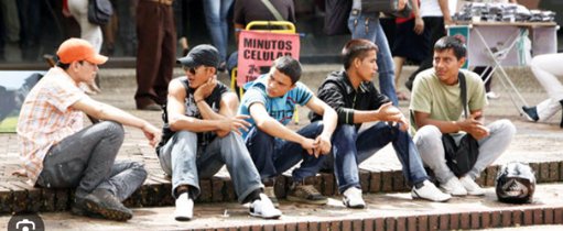 El desafío del desempleo juvenil en Colombia: 43% de los jóvenes están desconectados del sistema laboral y educativo