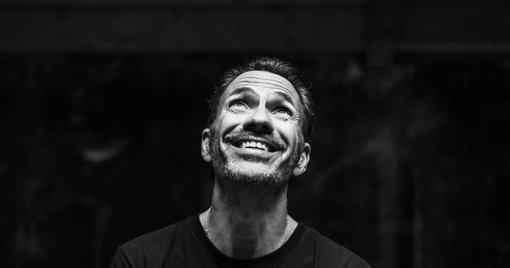 Pedro Ribeiro, diretor da Rádio Comercial, discute o futuro da rádio no podcast 'A Beleza das Pequenas Coisas'