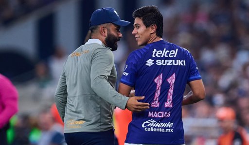 La lesión de José Juan Macías agrava la crisis ofensiva de Pumas