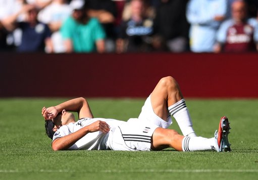 Preocupación en el Tri: Raúl Jiménez se lesiona tras marcar con el Fulham