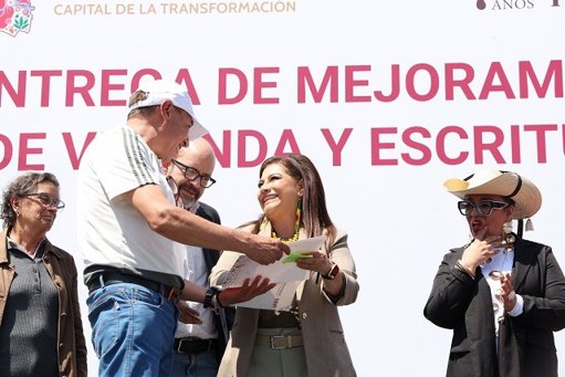 Gobierno de la CDMX Entrega Miles de Créditos para Vivienda y Escrituras a Familias Capitalinas