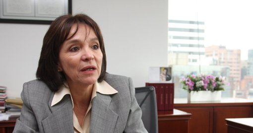 Recaudo Tributario de 2025 se Quedaría Corto por $8,3 Billones, Advierte la CARF