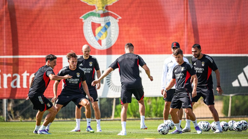 Benfica com Vantagem Confortável para Selar Apuramento na Champions