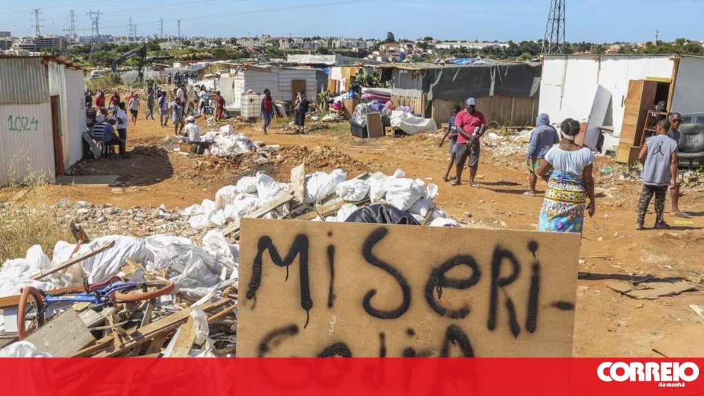Demolições no Bairro do Talude Militar em Loures Geram Tensão Social e Política