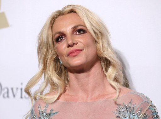 Britney Spears revela haber sufrido “daño cerebral” en medio de acusaciones de su exesposo
