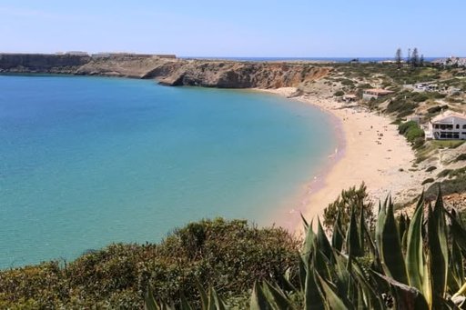 Praia da Mareta em Sagres interdita a banhos após derrame de esgoto