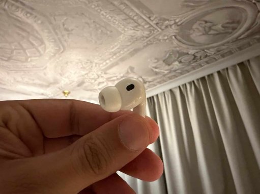 AirPods Pro 3: Inovação Marcada por Críticas à Reparação