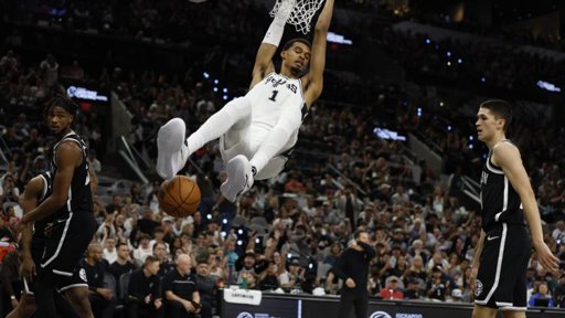 Luka Dončić : Débuts en fanfare avec les Lakers et coup d'arrêt sur blessure