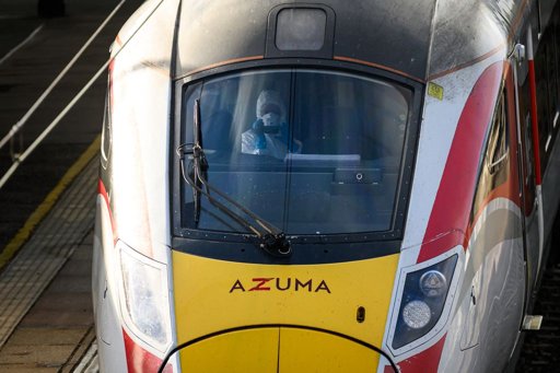 Attaque au couteau dans un train en Angleterre : un acte "héroïque" et des motivations floues