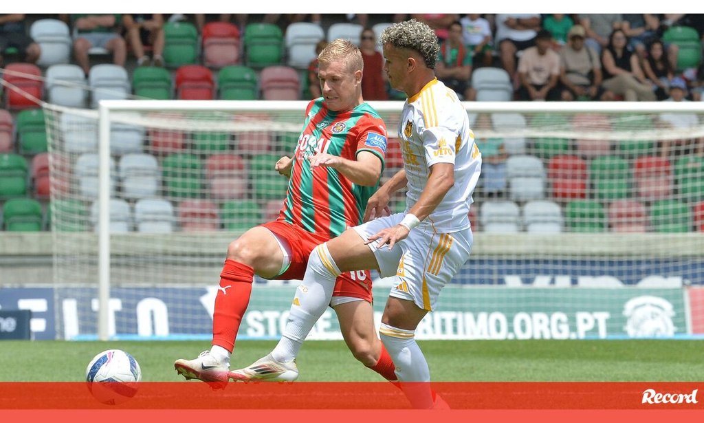 Estreia de Sonho: Lusitânia de Lourosa Vence Marítimo nos Barreiros com Golo nos Descontos