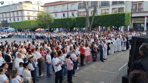 Asesinato de Carlos Manzo, alcalde de Uruapan, genera luto y crisis de seguridad