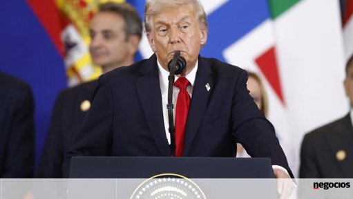 Potencial aquisição da Warner Bros.

pela Netflix gera inquietação em Hollywood e na política