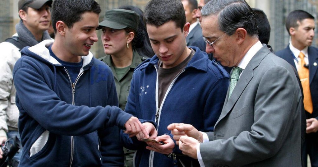 Tribunal Superior de Bogotá definirá apelación de Álvaro Uribe antes del 15 de octubre