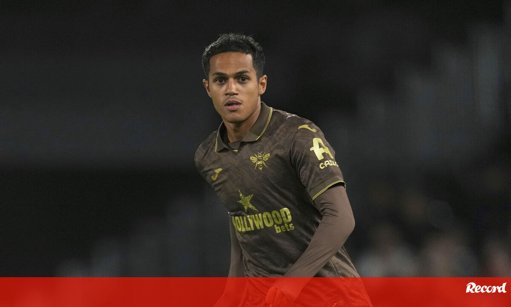 Fim de época para Fábio Carvalho após rotura do ligamento cruzado