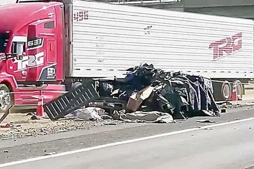 Mueren al menos nueve jornaleros en accidente carretero en Guanajuato