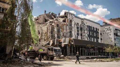 Forças Russas Avançam em Pokrovsk e Zaporizhzhia no Leste da Ucrânia