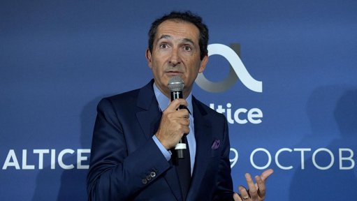 L'offre de rachat de SFR par ses concurrents est rejetée mais lance les hostilités