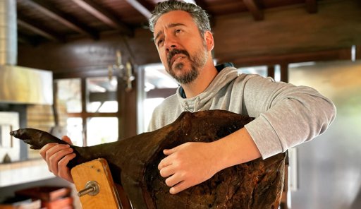 Argumentista de Humor Frederico Pombares Lança Marca de Enchidos Artesanais